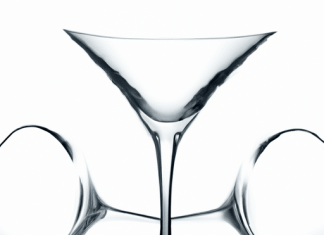 modern cocktail glasses for trendy bartenders