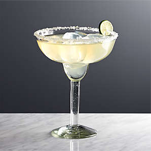 What Is The Proper Glass For A Margarita?