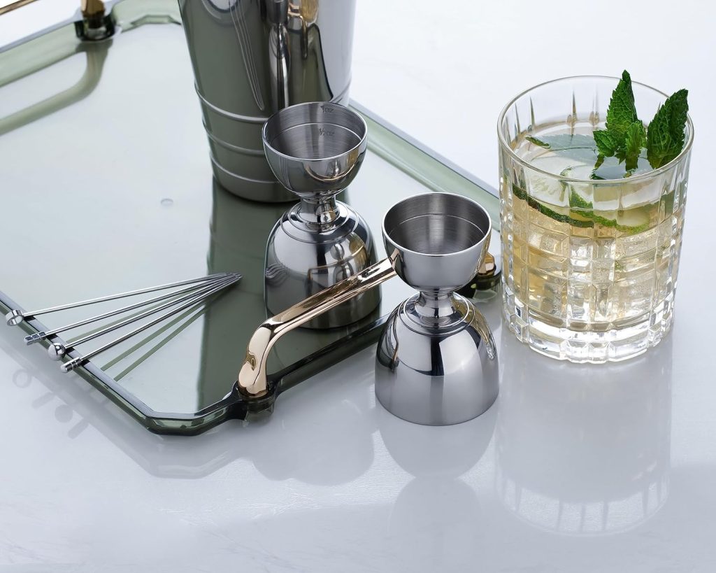 Derrison Premium Boston Shaker Set: Two-Piece Weighted and Unweighted Boston Shaker with Hawthorne Strainer and Bell Jigger, 18/28oz Stainless Steel Martini Drink Shaker, Heavy Duty Metal