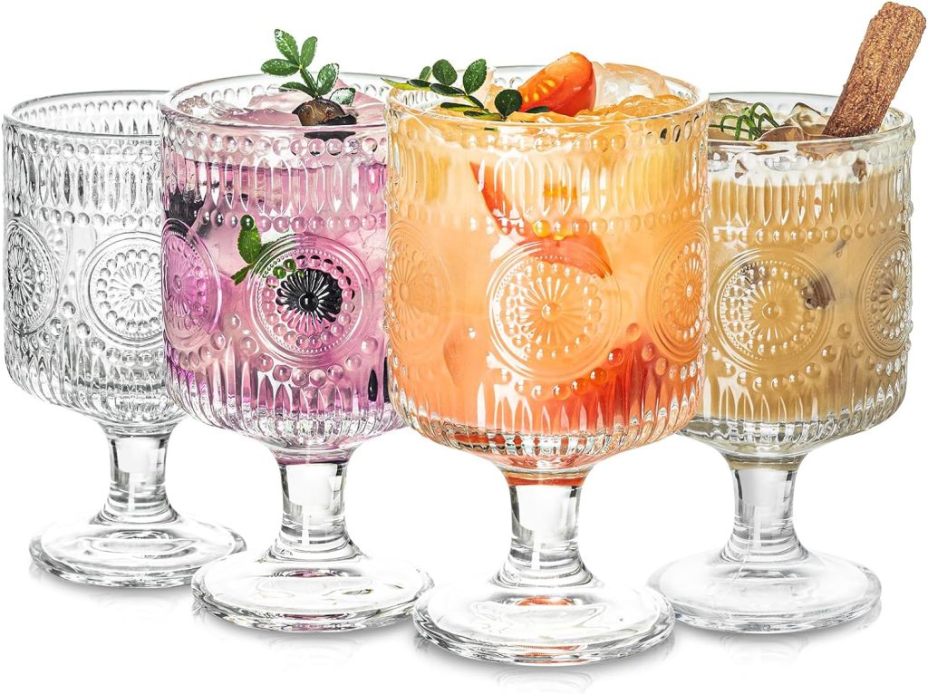 Romantic Vintage Goblet Glasses of 4, Charming Vintage Embossed Floral Decorative Glass Cups Set, Mixed Drink Glasses, for Bars, Restaurants, Party, and Elegant Dinners, 8 oz Wine Glasses