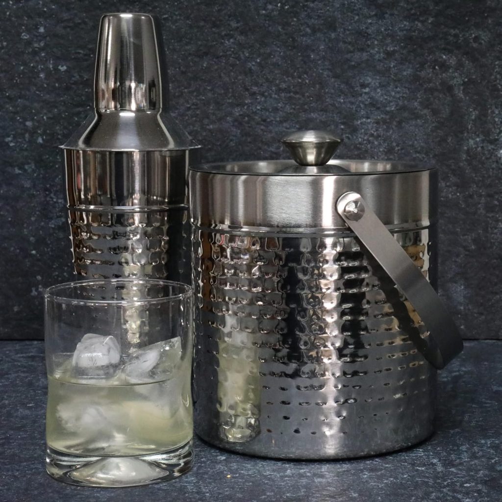 Chef Craft Hammered Cocktail Shaker, 28 Ounce Fluid Volume Capacity, Stainless Steel