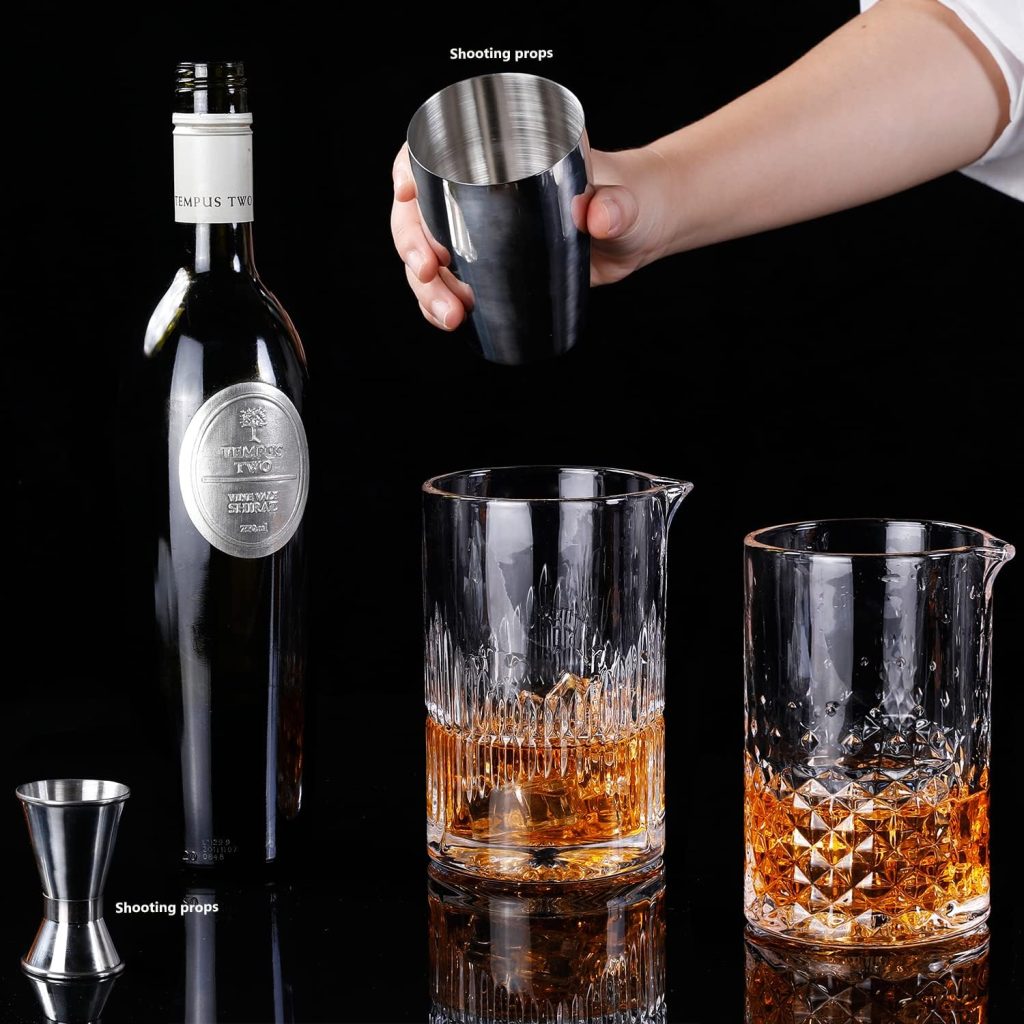 2 Pcs Cocktail Mixing,Crystal Glass Engraved Cocktail Stirring Glasses,24oz Drink Stirring,Thick Weighted Bottom,Professional Bartenders Mixer Glasses,Bar Tools. 2 Pcs Cocktail Mixing,Crystal Glass Engraved Cocktail Stirring Glasses,24oz Drink Stirring,Thick Weighted Bottom,Professional Bartenders Mixer Glasses,Bar Tools.