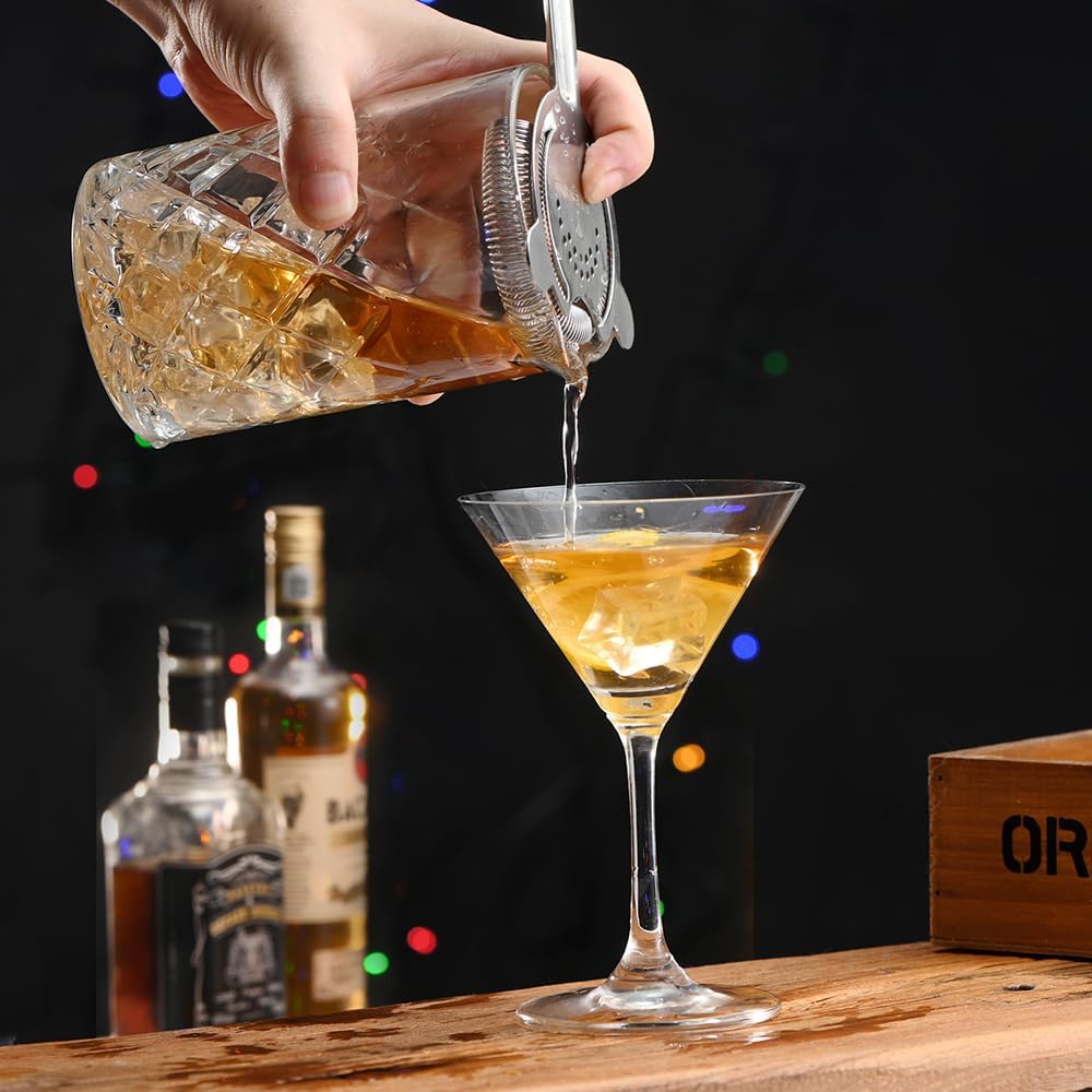 Cocktail Mixing Glass Bartender | 24oz Crystal Bar Stirring Glass | Old Fashioned Cocktail Beaker | Clear Drinks Stirred Pitcher Professional Whiskey Barware Bartending Mixer Cocktail Mixing Glass Bartender | 24oz Crystal Bar Stirring Glass | Old Fashioned Cocktail Beaker | Clear Drinks Stirred Pitcher Professional Whiskey Barware Bartending Mixer