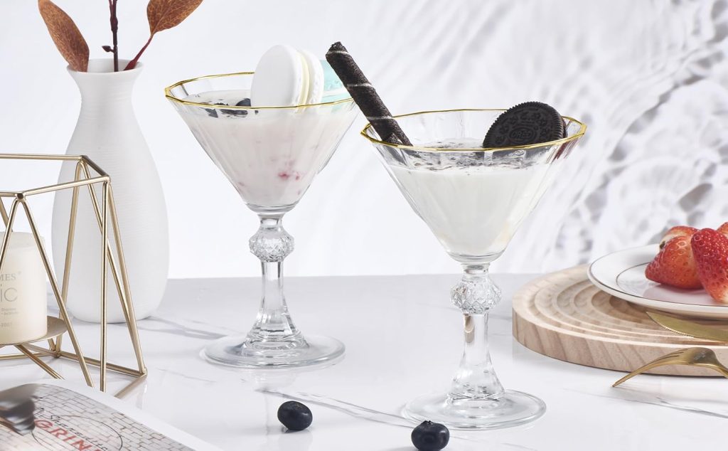 ROXBURGH Gold Rim Martini Glasses, 10 OZ Lead-Free Crystal Coupe Glass Set of 2, Vintage Design Coupe Cocktail Glass, Crystal Champagne Glasses, Martini Glass set for Bar, Fancy Birthday Gifts, Large ROXBURGH Gold Rim Martini Glasses, 10 OZ Lead-Free Crystal Coupe Glass Set of 2, Vintage Design Coupe Cocktail Glass, Crystal Champagne Glasses, Martini Glass set for Bar, Fancy Birthday Gifts, Large