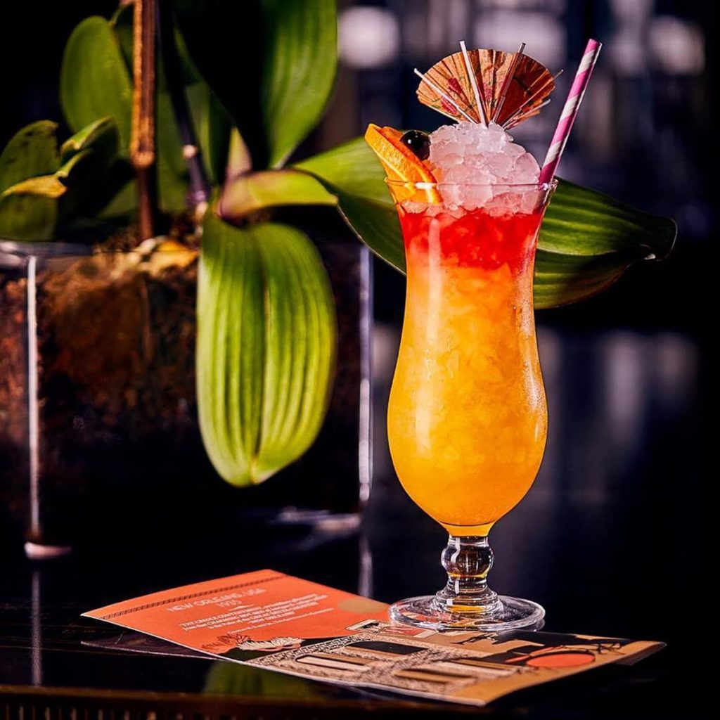 Cheardia Pack Hurricane Glass, oz Pina Colada Glasses Clear Tulip Drinking Cups for Juices, Cocktails, Full-Bodied Beer, Tropical Drinks, Water, Beverages Cheardia Pack Hurricane Glass, oz Pina Colada Glasses Clear Tulip Drinking Cups for Juices, Cocktails, Full-Bodied Beer, Tropical Drinks, Water, Beverages