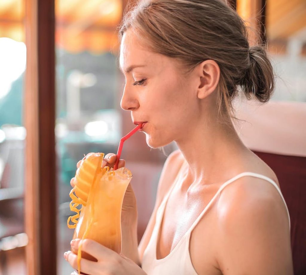 Cheardia Pack Hurricane Glass, oz Pina Colada Glasses Clear Tulip Drinking Cups for Juices, Cocktails, Full-Bodied Beer, Tropical Drinks, Water, Beverages Cheardia Pack Hurricane Glass, oz Pina Colada Glasses Clear Tulip Drinking Cups for Juices, Cocktails, Full-Bodied Beer, Tropical Drinks, Water, Beverages