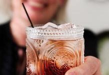 Ribbed Retro Arch Floral Clear Drinking Glasses Set Review